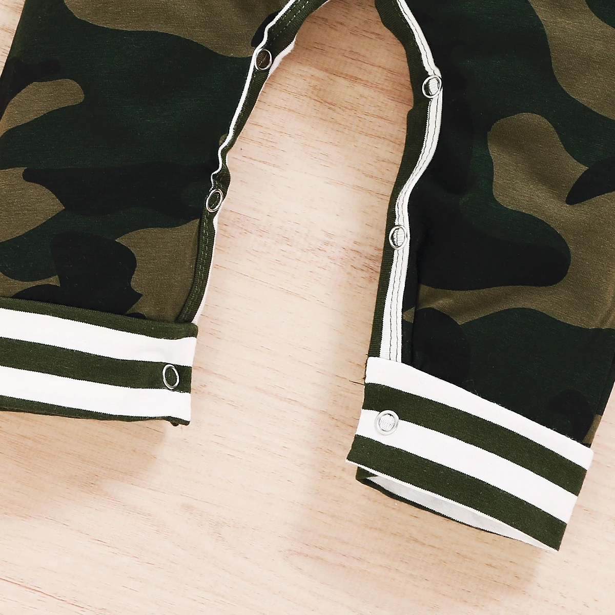 

2020 Autumn Baby Boy Clothes Hooded Romper Striped Long Sleeve Colorblock Letter Hoodie Camo Jumpsuit One Piece