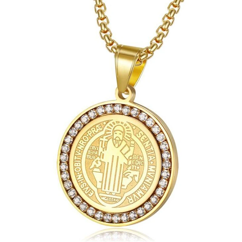 

Classic Catholic Gold Plated Holy Father Medal Pendant Necklace Religious Style High Quality Metal Prayer Jewelry