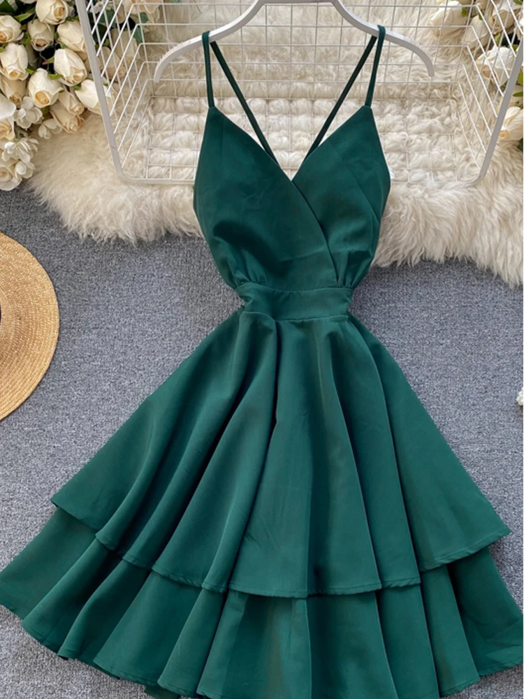 

2021 New Summer Spring Beach Holiday V-Neck Backless Lace Up Ruffles Cakes Solid Elegant Women Lady A-line High Waist Dress