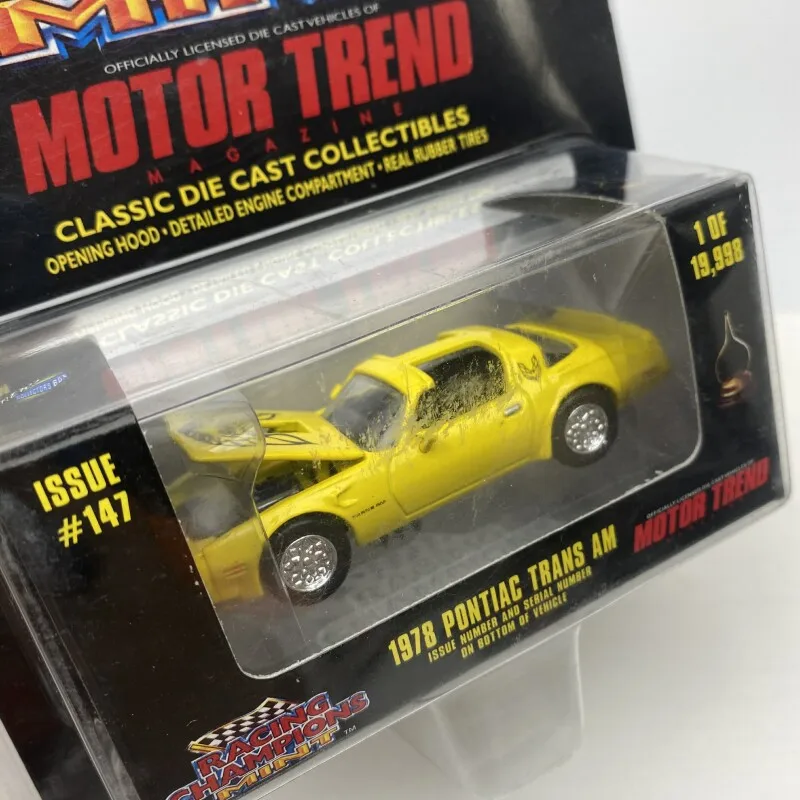 Радиоуправляемая модель автомобиля с желтым сплавом Pontiac trans am 1:64 78 дюймов
