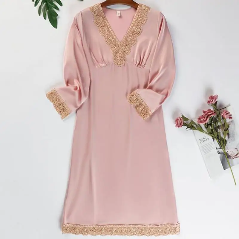 

Ночная сорочка женская с V-образным вырезом, свободная атласная мягкая рубашка для сна, повседневный домашний халат, интимное белье с кружев...