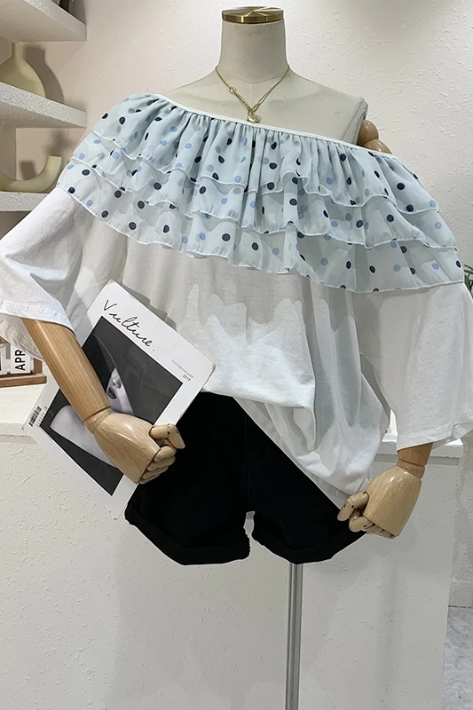 

Fashion Summer Tshirt Women 2021 New Korean Style Dot Lace Ruffles Sexy Off-shoulder Pullover Top Loose Casual OverSized TShirt