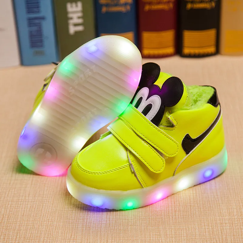 Зимняя детская светящаяся обувь 2019 теплые ботинки для маленьких мальчиков и
