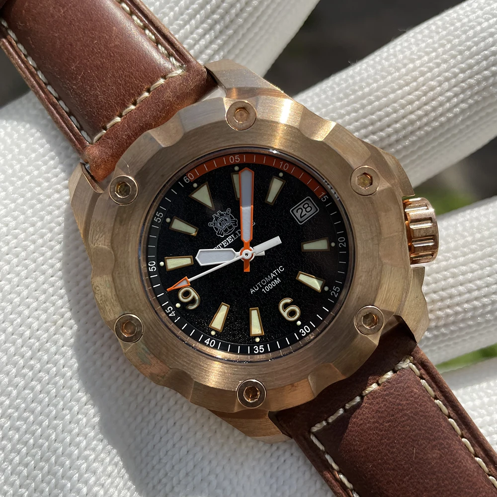 

2021 New Arrival SD1942S STEELDIVE Brand 45MM Solid Bronze Case and Bezel NH35 Automatic Antique 1000m Waterproof Men Dive Watch