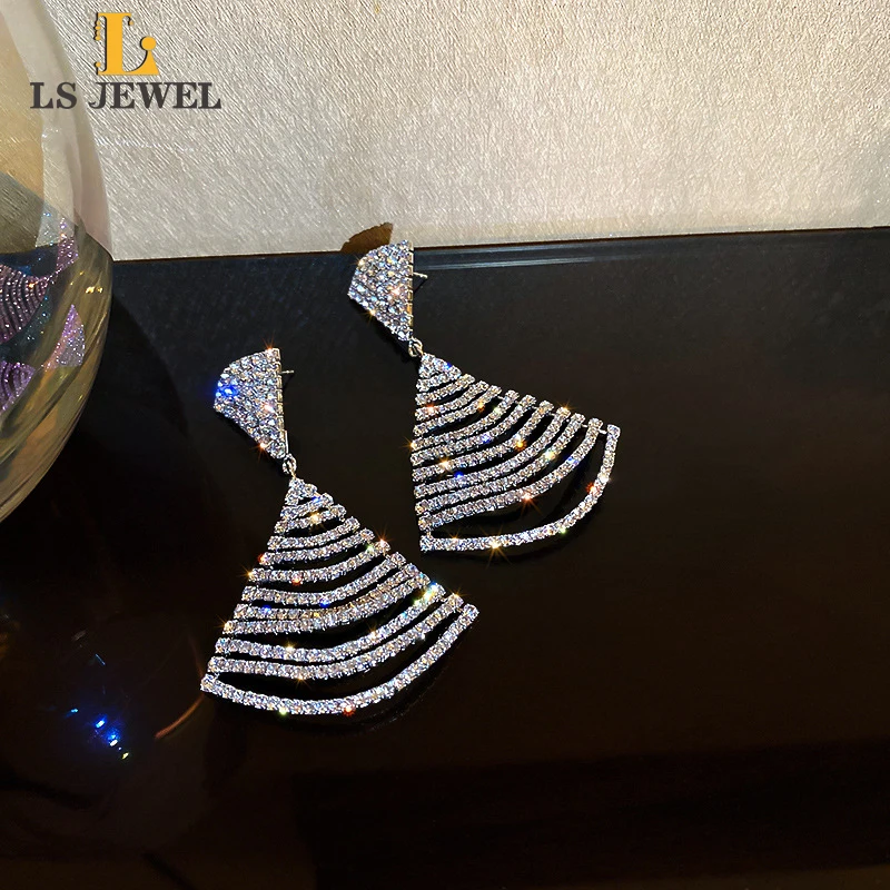 

Fashion Silver Full Fan Shaped Tassel Diamond Earrings for Women Luxury Wedding Flashing Long Crystal Big Drop Dangle Earrings