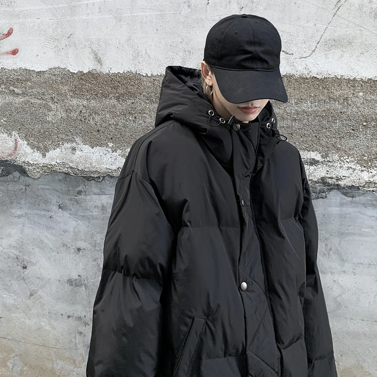 

Зимняя однотонная функциональная куртка с воротником-стойкой и капюшоном для мужчин и женщин, трендовая хлопковая куртка в том же стиле