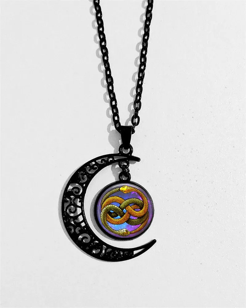 

2017 New Fanshion Women Classic Animal Chain Collier Collare Neverending Story Necklace Pendant Jewelry Glass Dome Necklaces