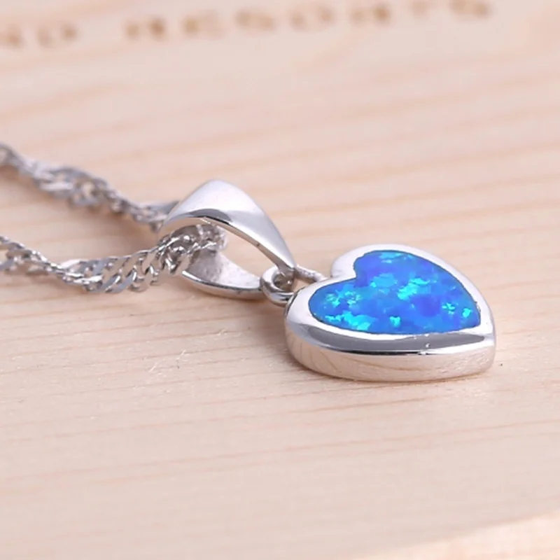 

Fashion Femininity Australia Zircon Necklace Romantic Banquet Wedding Jewelry Pendant Valentine's Day Gift Accessories Wholesale