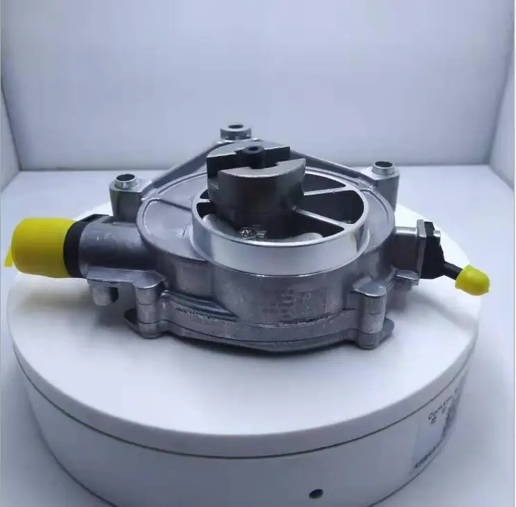 

For 2012-2016 BMW 328i 2.0L N26 Engine High Pressure Oil Pump 0710336189