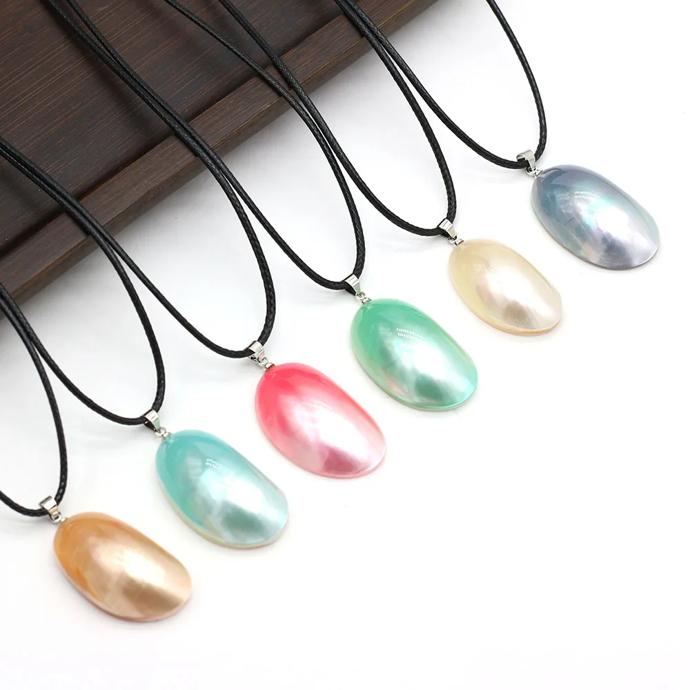 

Подвеска из бусин в виде натуральной ракушки, Высококачественная Женская бижутерия, изысканная Подарочная цепочка длиной 45 + 5 см, подвеска ...