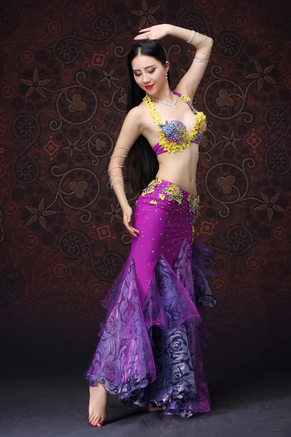 Belly Dancing Clothes Performance Women Dancewear for Oriental Dance Outfits Belly Dance Beaded Costume 2pcs/set Bra and Skirt
