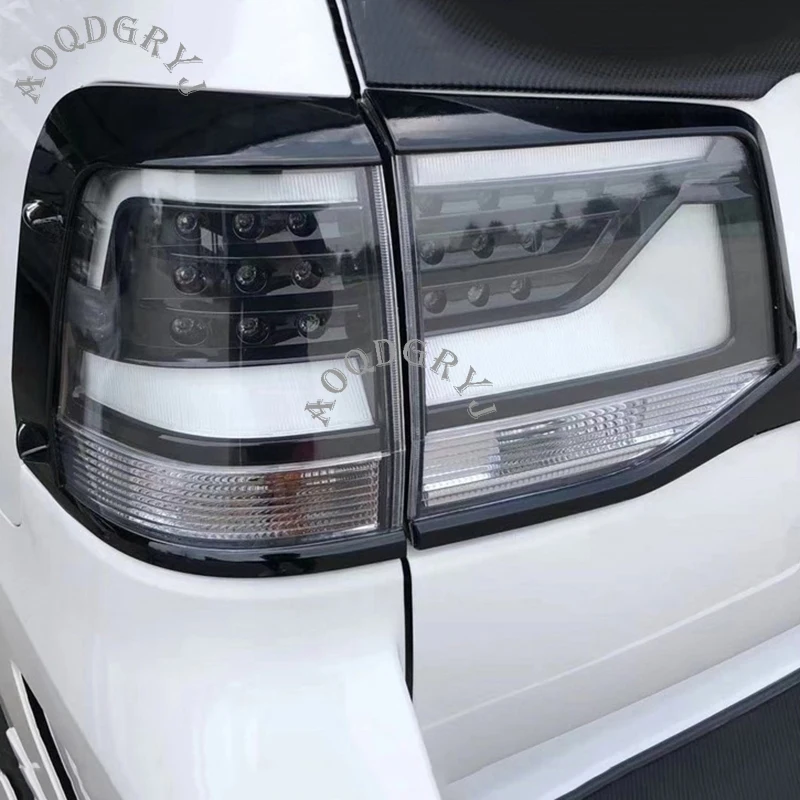 Глянцевая черная накладка на заднюю фару для Toyota Land Cruiser LC200 2016-2020 | Автомобили и