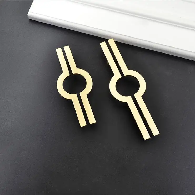 

LCH Top Quality Chinese Style Solid Zinc Alloy Brushed Gold Handle Cabinet Drawer Knob Door Pull Half Moon