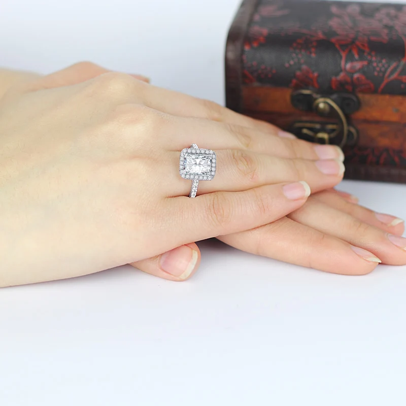 

925 Silver 3 Ct Luxury Rings Women Engagement Sona Simulated Diamond Wedding Rings Gift QYI Jewelry