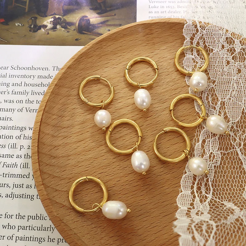 

YAONUAN Light Luxury Metal Freshwater Pearl Gold Plated Titanium Steel Hoop Earrings For Women Trend Fashion Jewelry Party Daily