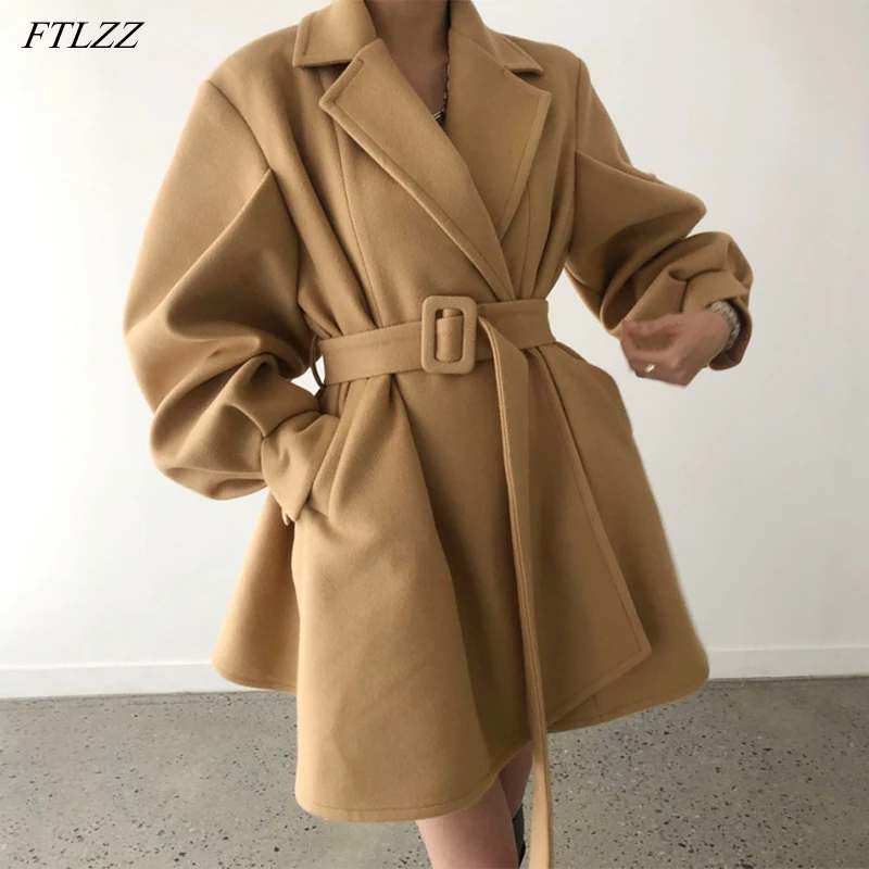 

Coats & Jackets