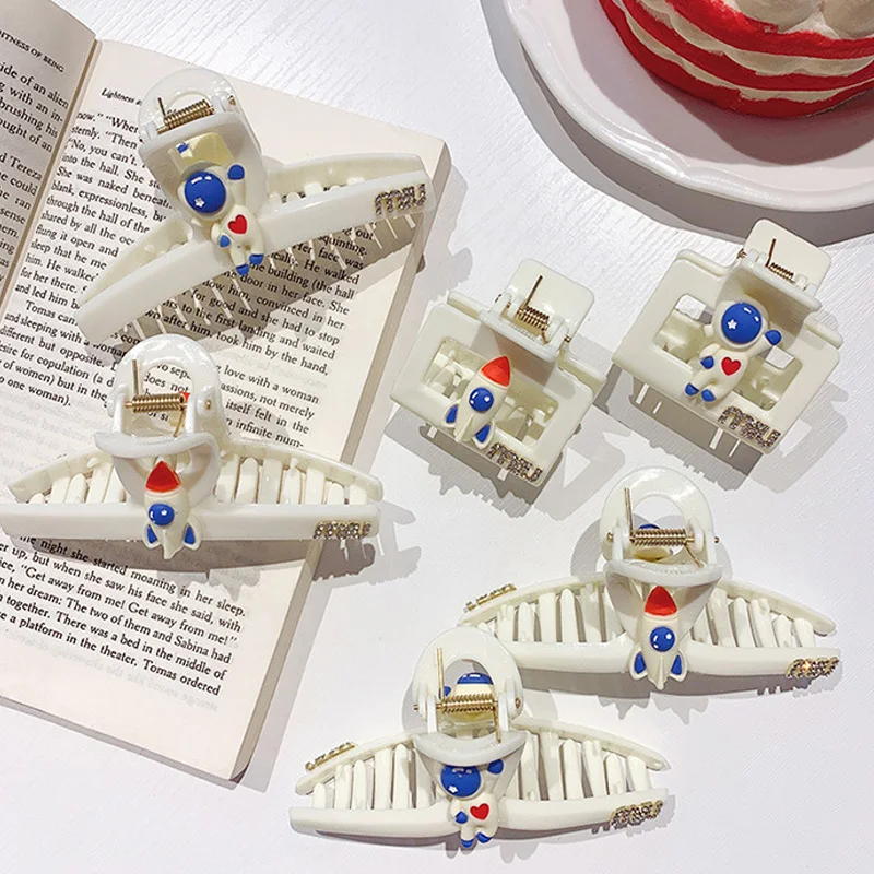 

Hair Accessories Hair Claw Frosted Hair Clip Astronaut Hairpins Spring Candy Plastic Hairgrips Cute Headwear Barrettes Hair Claw