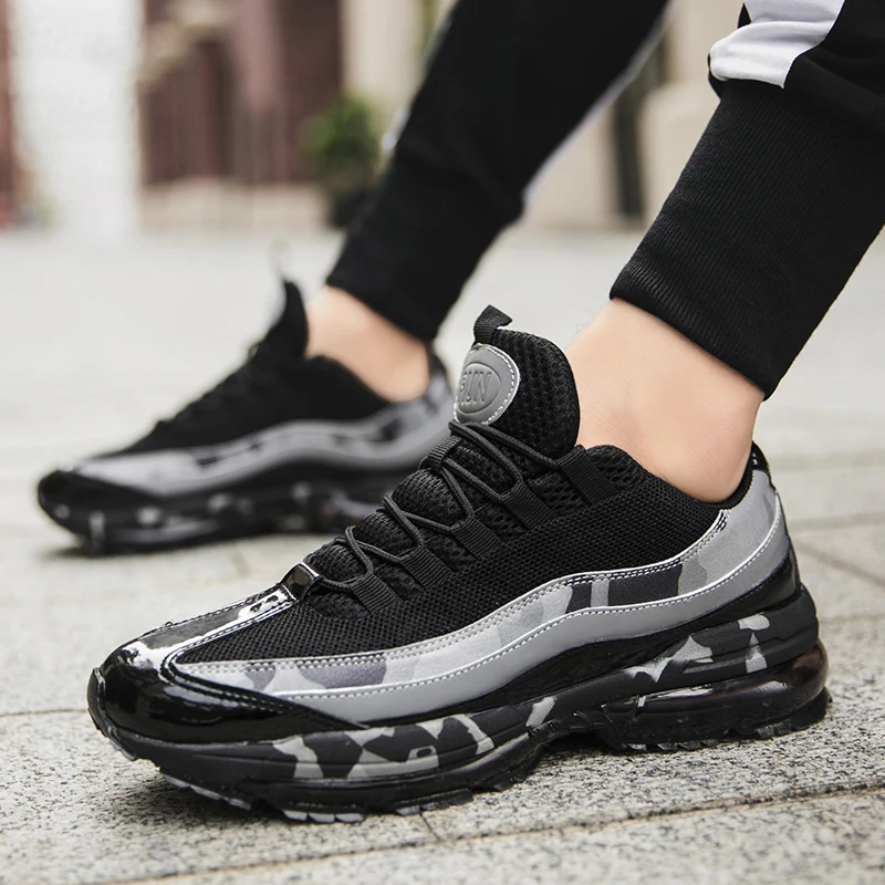 

Men's Running Shoes 2020 Air Cushioning Men Sports Shoes Top Quality Running Sneakers for Men Comfortable