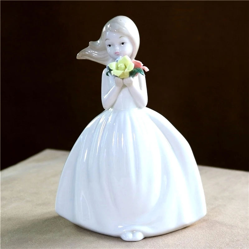 Деревенская фарфоровая Цветочная Дамская статуя ручной работы керамическая