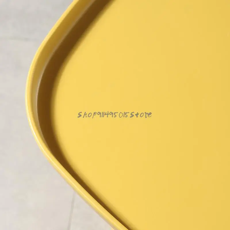 Простой уличный журнальный столик сетчатый красный Ins Диванный боковой