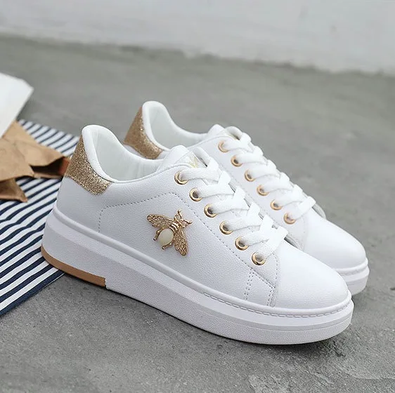 

2020 New Women Sneakers Fashion Breathable Pu Leather Platform Women White Shoes Soft Footwears RhinestoneWomen Casual Shoes