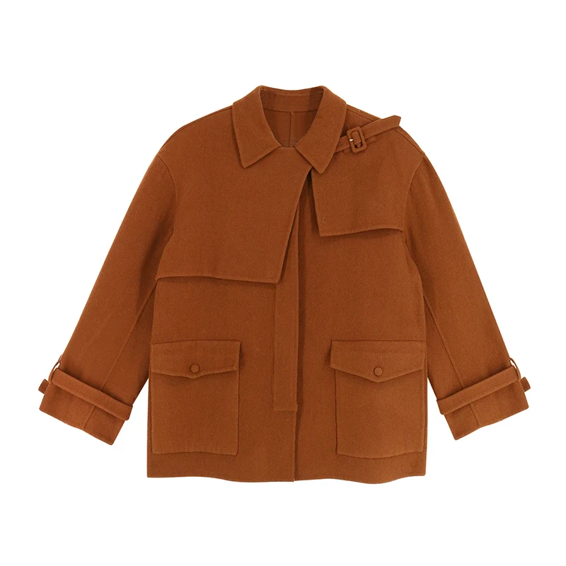 

Coats & Jackets