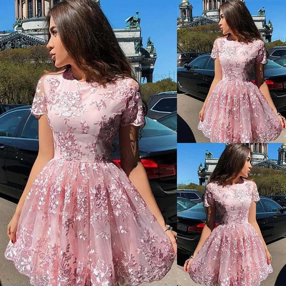 

Applique New Scoop Prom Party Gown Graduation Gown Homecoming Formal Dress Custom Zipper Above Knee Mini Lace With Short Sleeves