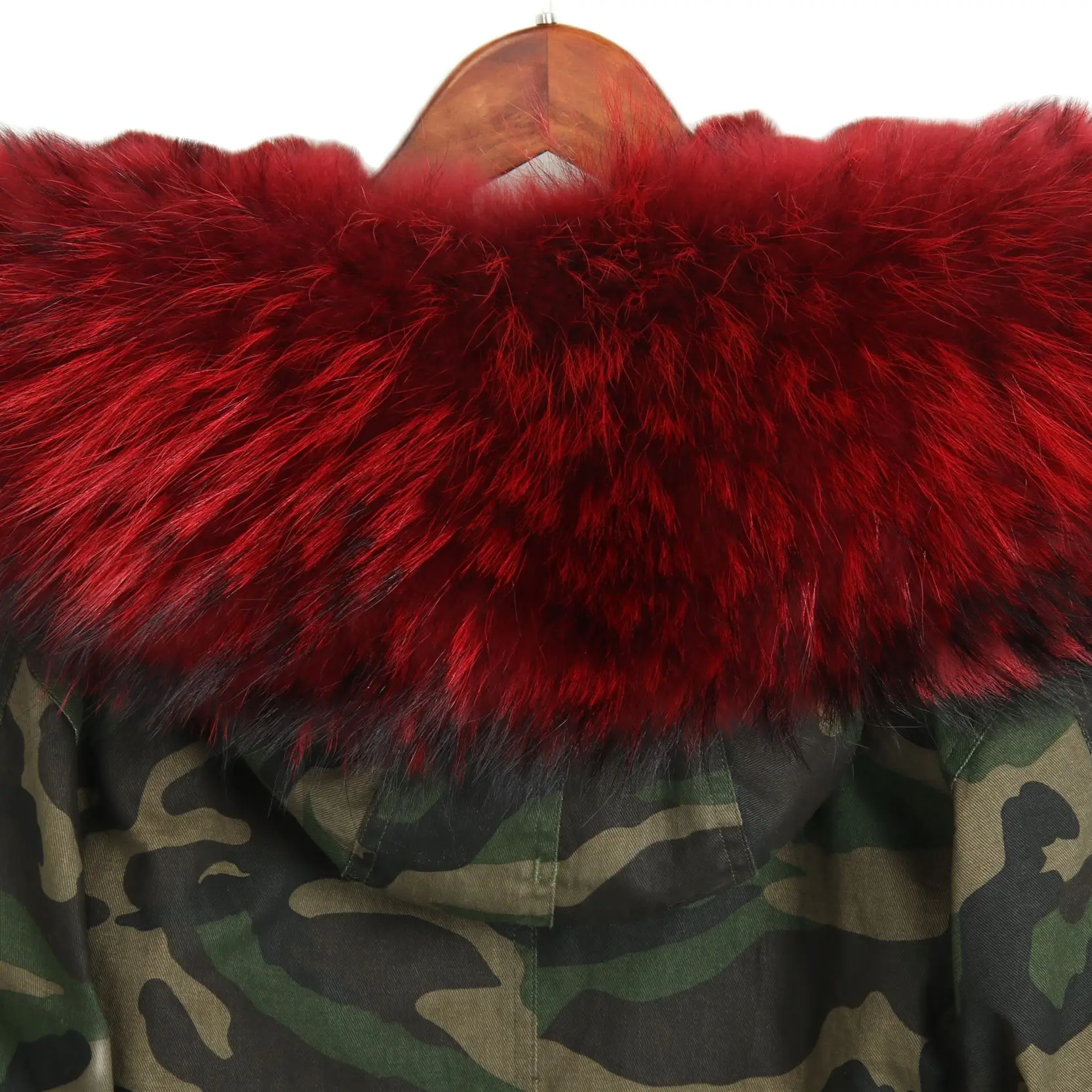 Новая дизайнерская камуфляжная короткая парка винно-красное пальто с подкладкой