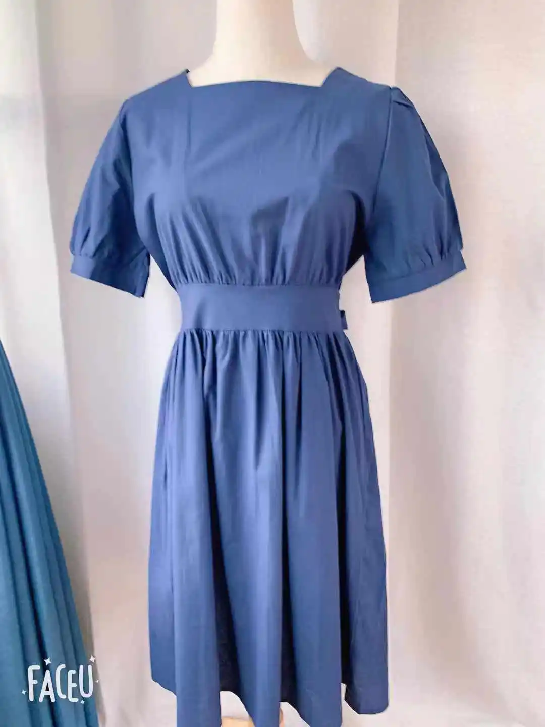 Платье женское хлопково льняное с коротким рукавом повседневный однотонный