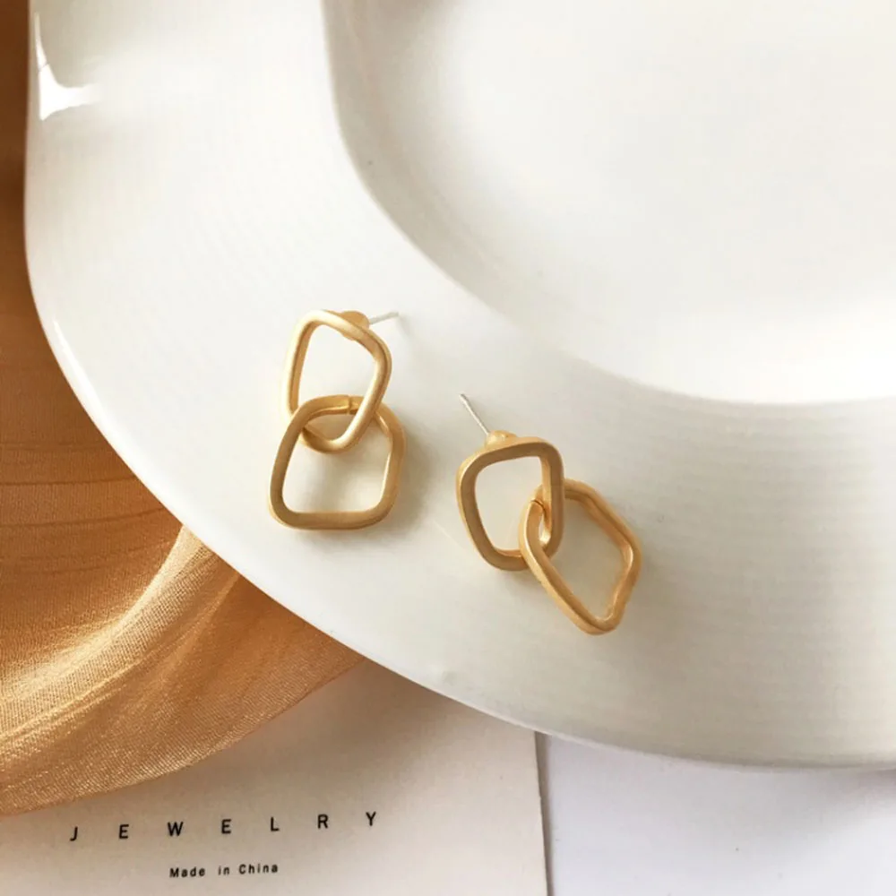 

S925 Needle Contracted Irregular Metal Stud earrings Retro Geometric Shaking Earrings Women Jewelry Gifts