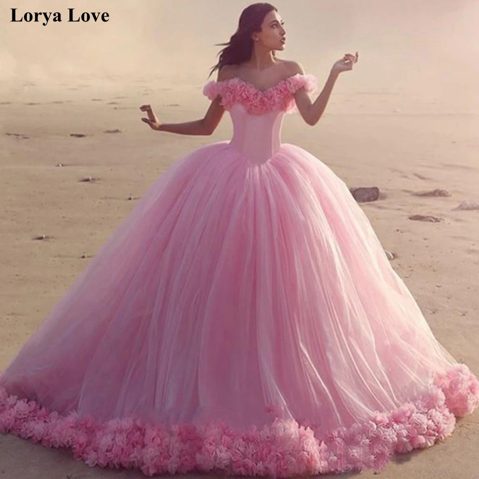 

2020 Pink Off Shoulder Quinceanera Dresses Ball Gown Tulle 15 anos Flowers Fluffy Dresses Sweet 18 Vestidos Elegant Prom Dress