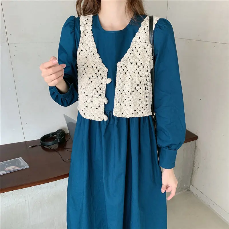 

2021 round neck bubble sleeve solid dress + Crochet short vest 2-piece set