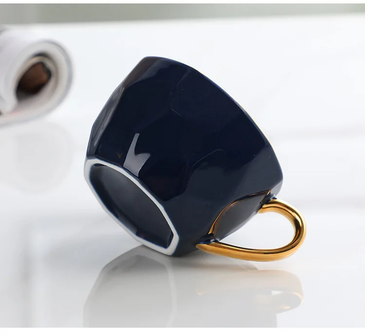 220 мл керамическая кружка кофейная хорошего качества с логотипом можно сделать |