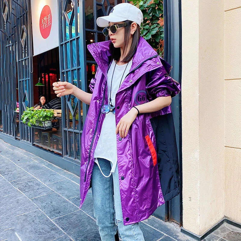Новинка осени 2020 яркая серебристо фиолетовая Женская ветровка с капюшоном