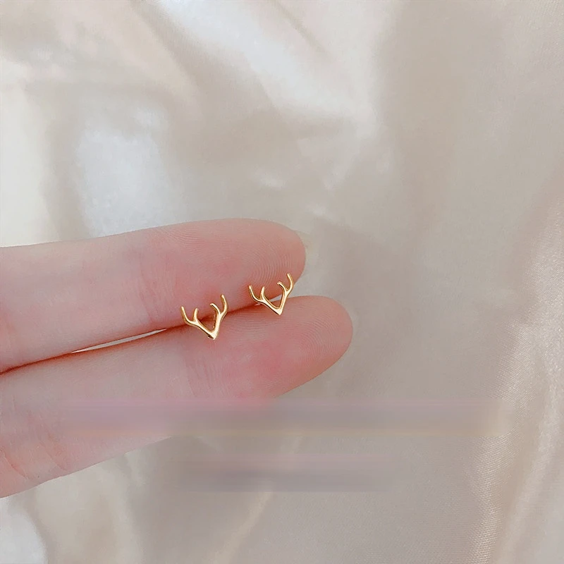 

New Style Simple Silver Gold/Color Milu Deer Antlers Stud Earring Women Trendy Cute Small Delicate Antlers Stud Earrings Jewelry