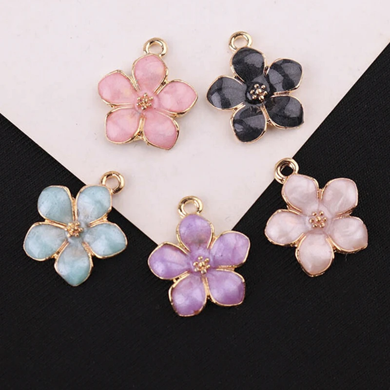 

Hot New 10PCS Hibiscus Mutabilis Beautiful Flower Pendant Alloy Enamel Charm DIY Accessories Of Necklace Bracelet Headdress