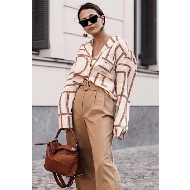 

Summer Spring Women Tops 2021 Irregular Geometric Pattern Print Single Breasted Ins Blogger Fashion Chic Loose Streetwear Shirts