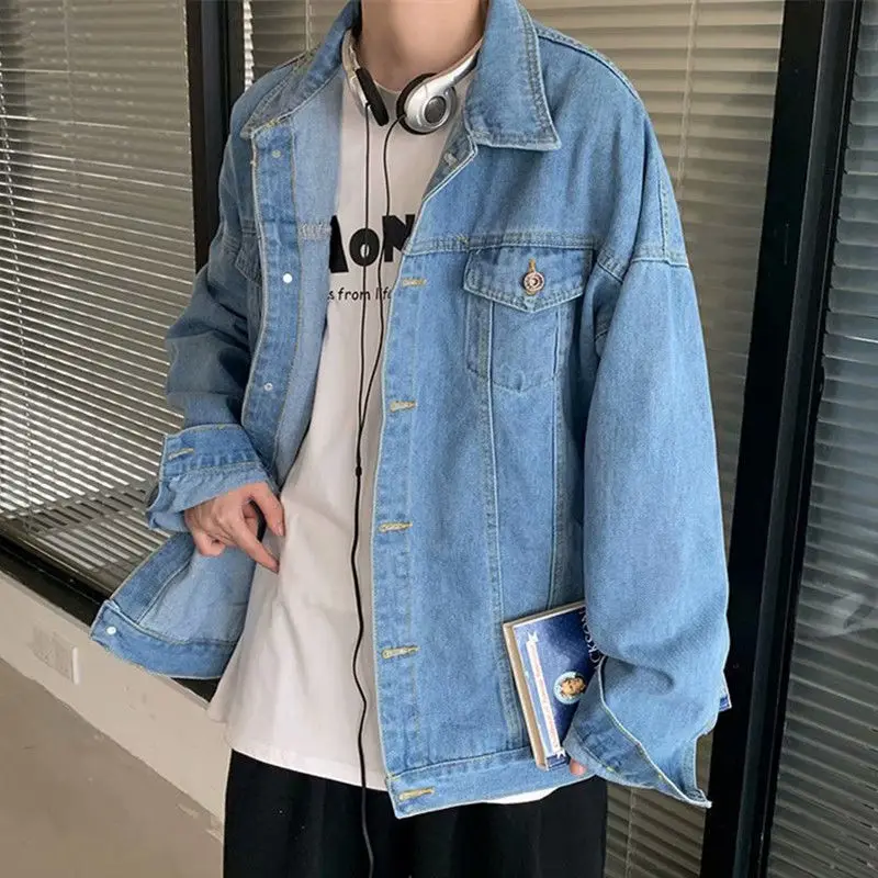 

Spring and autumn Hong Kong Style denim jacket men's Korean fashion ruffian Shuai fried Street BF jacket fashion brand loose and