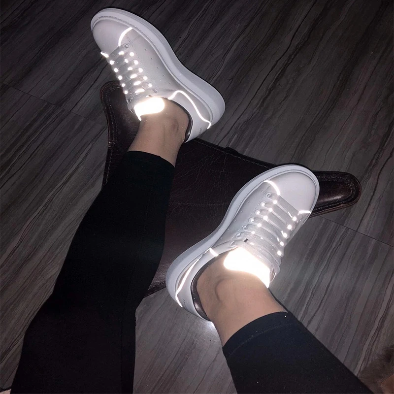

Made in Guangzhou Summer Sports Shoes Luminous lace-up heightening couple ShoesSame style for men and women