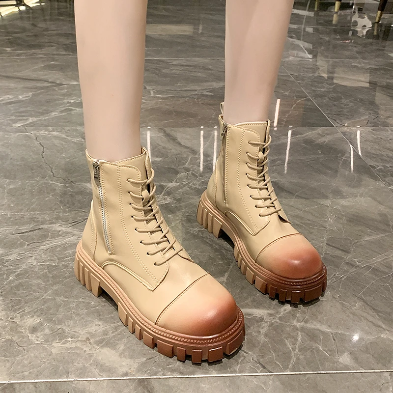 

Ботинки мартинсы, женская обувь на платформе, ботильоны с круглым носком, женские короткие ботинки из искусственной кожи в британском стиле...