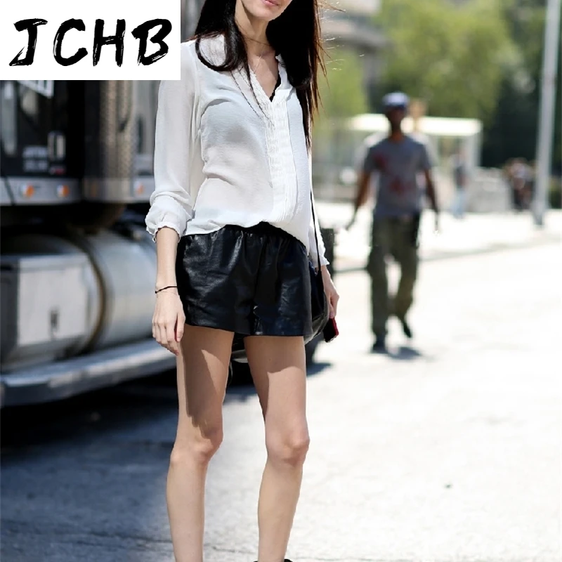 

Free leather shipping,Genuine women sexy shorts.fashion 100% sheepskin loose black quality shorts,classics