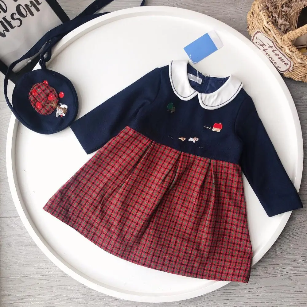 

Kids 2pcs clothes autumn spring Girls Clothing Set Plaid Pattern Sleeveless Design Kids Dress + White Colour Embroidered Floral