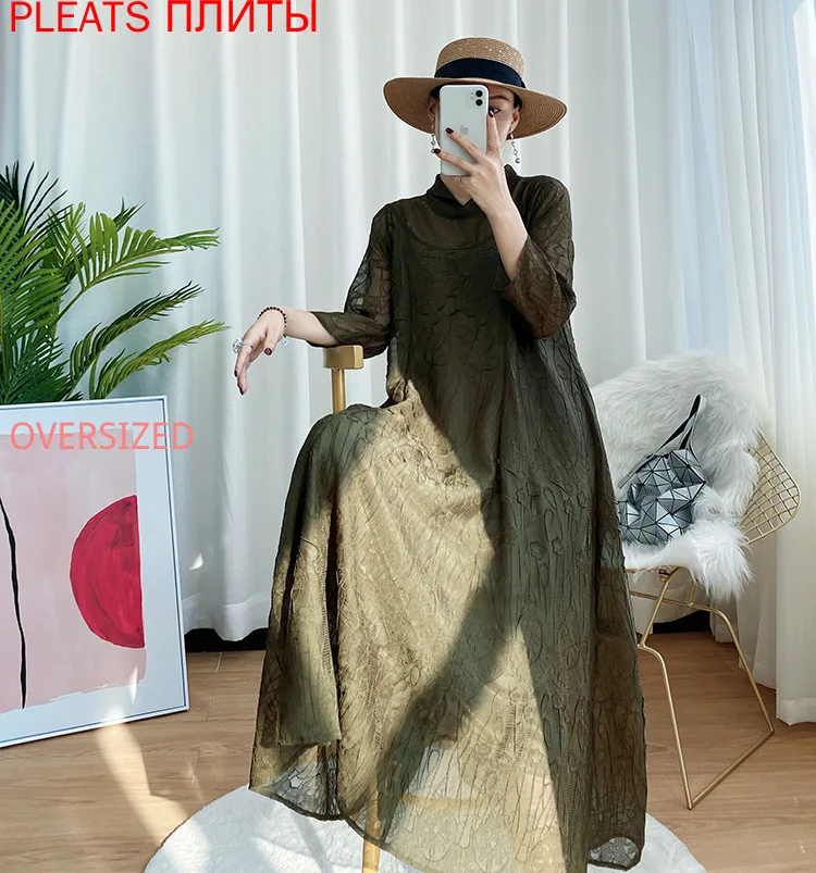 

2021 Spring and Summer New Miyake Fold Heavy Industry Embroidery Embossed Dress National Style Retro Temperament Long Dress