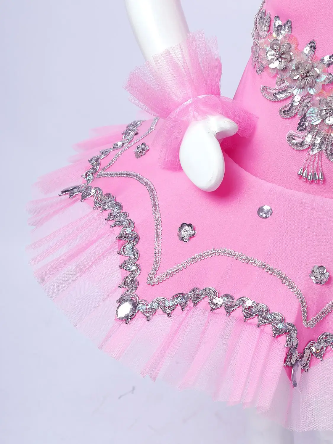 

Kids Girls Strappy Tulle Tutu Ballet Dance Leotard Dress for Stage Performance Dancewear Clothes Rhinestone Swan Dance Costume