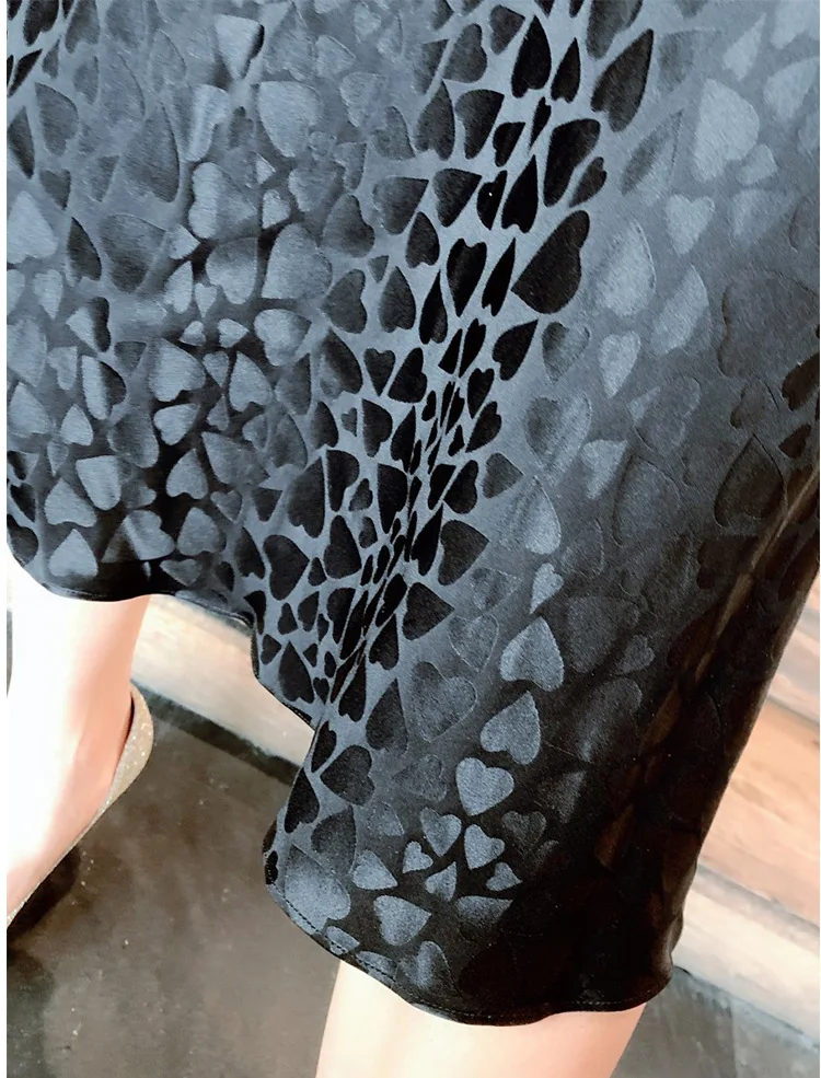 

t Black Midi Skirt - 2021 Latest Women Fashion Casual Skirt Top Quality Ladies Silk 100% Love Heart Printed High Wais