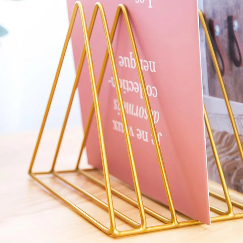 

Nordic Style Triangle Iron Storage Rack Book Magazine Holder Desktop Shelf Stand Holder Organizer Shelves Home Organization Tool