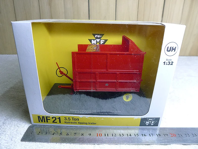 UH 1:32 6243 MF21 прицеп для силажа 3 5 тонны тягач Литые металлические модели