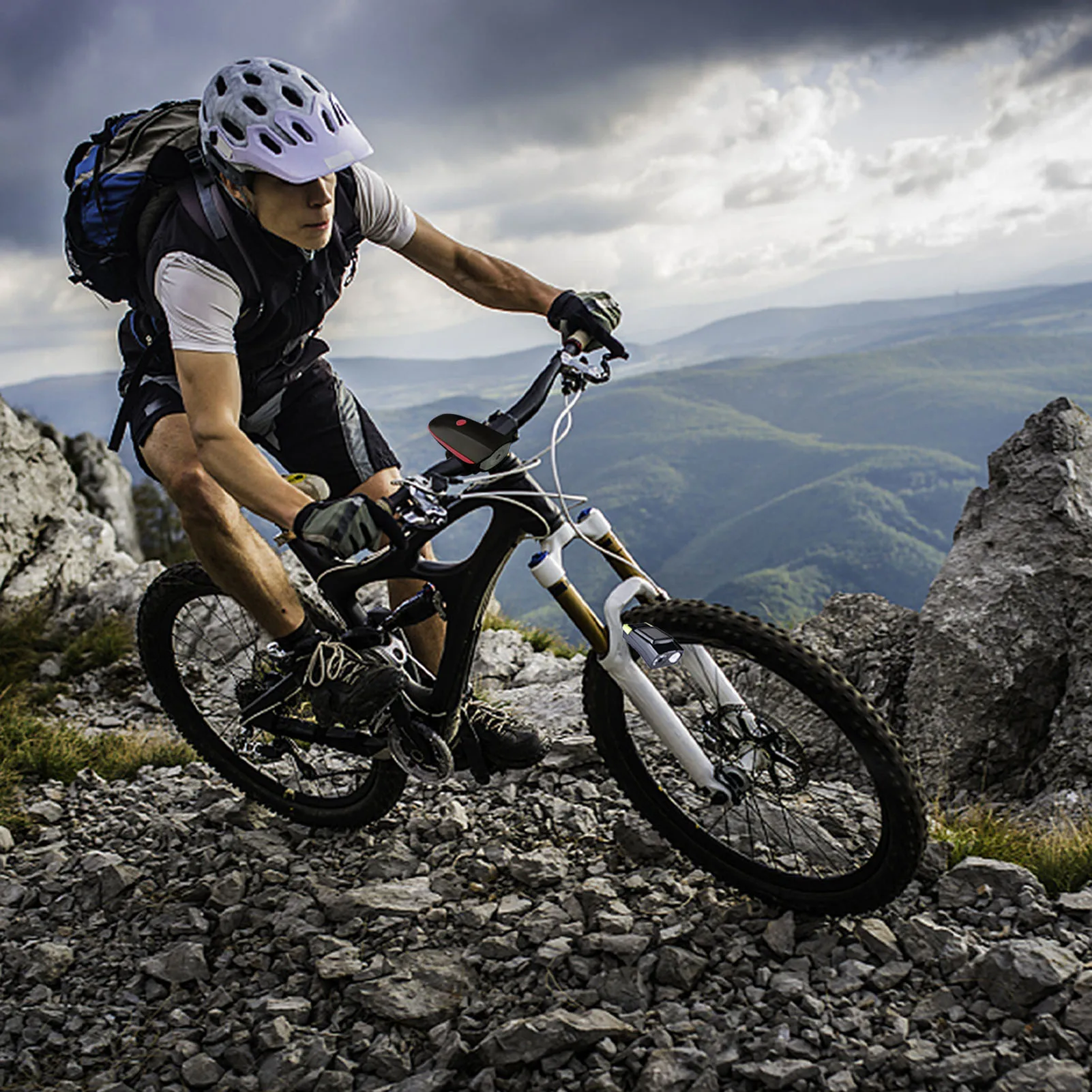 Фсветильник велосипедный 2 в 1 с зарядкой по USB | Спорт и развлечения