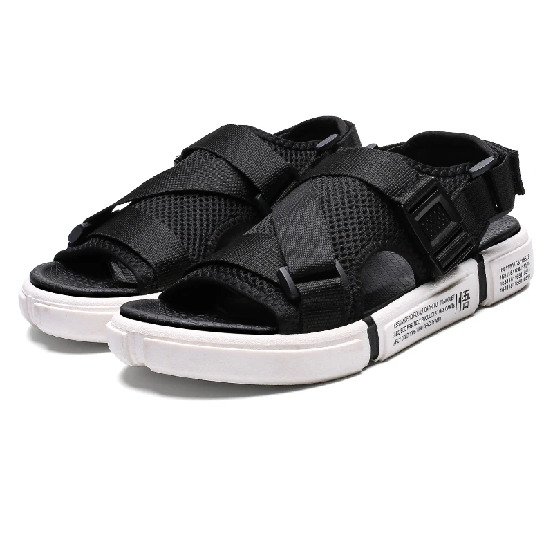 

Summer Brand Men Slippers Handmade Toe Sandals Flat Sandals Anti-skid Bathroom Slides Unisex Male Beach Sandals Black and White