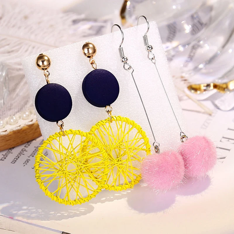 

2Sets of cute woven geometric earrings Girly sweet Ferris wheel disc pendant earrings Exquisite Womens jewelry gift